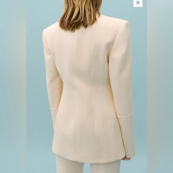 Women's Cream Single-Button Blazer Jacket - Picture 3 of 6